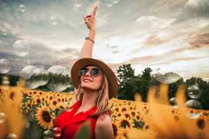 10 Simple Ways To Be A Happy&nbsp;Person